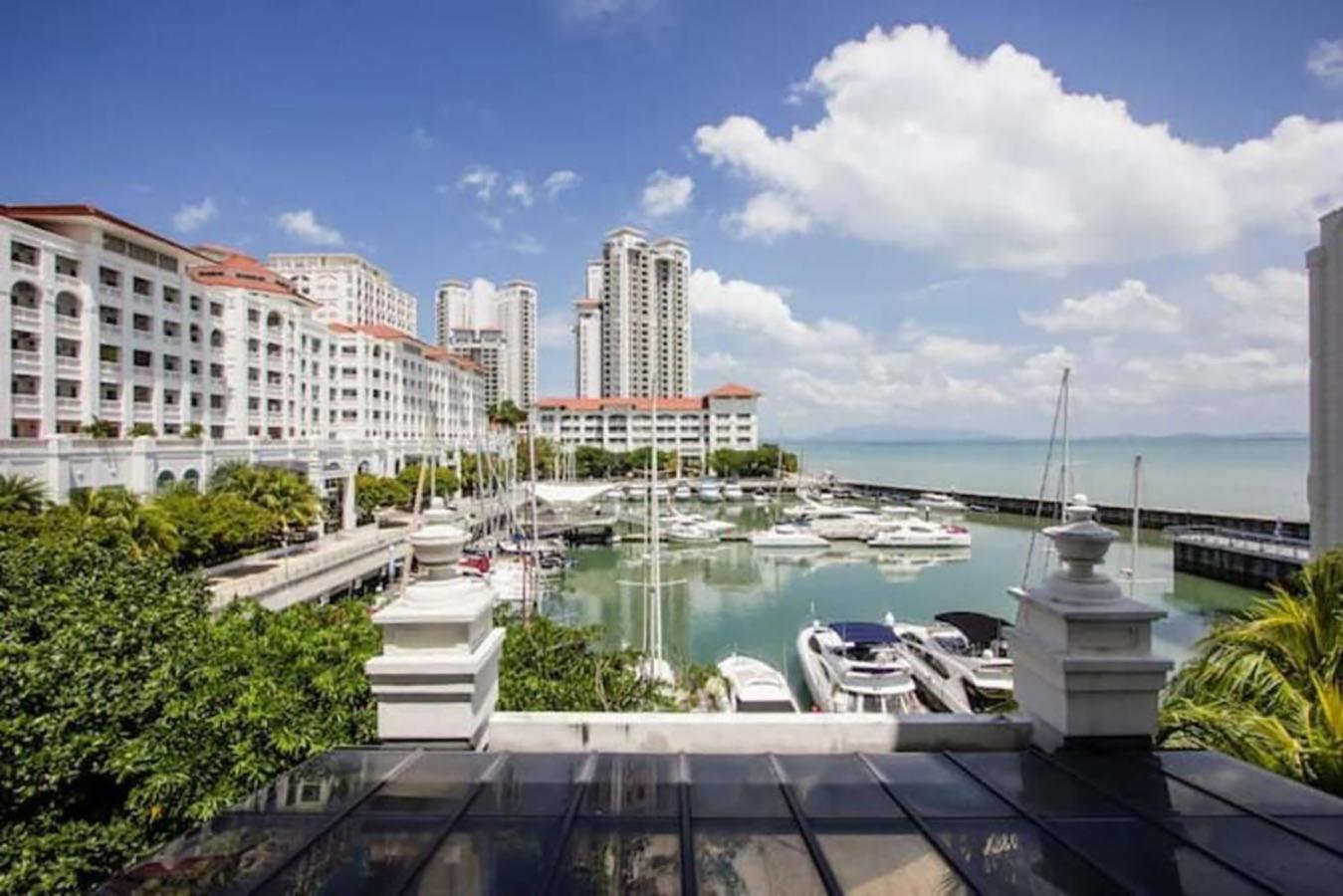 Tree Premier Suite Strait Quay Luxury Marina Suite Tanjung Tokong Eksteriør bilde